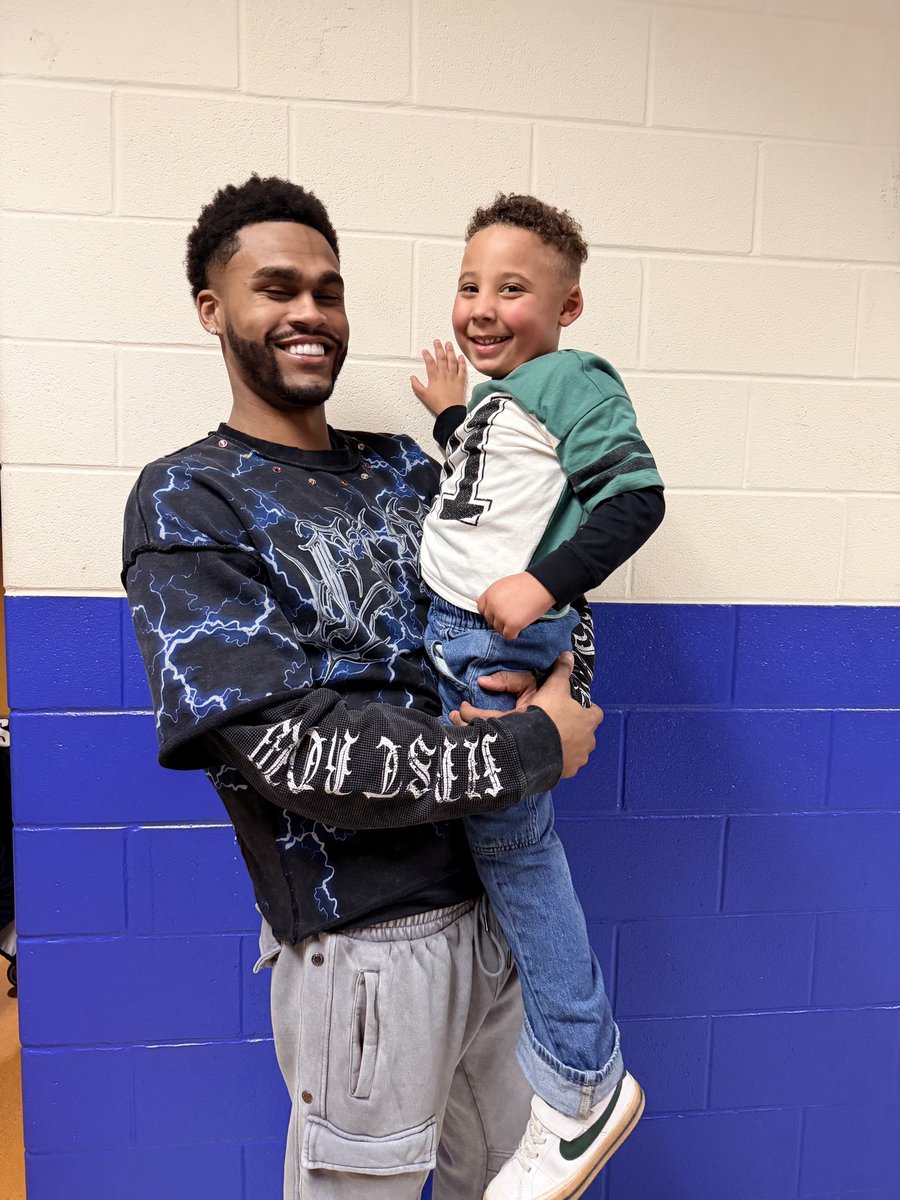 Hornet Hoops tweet media