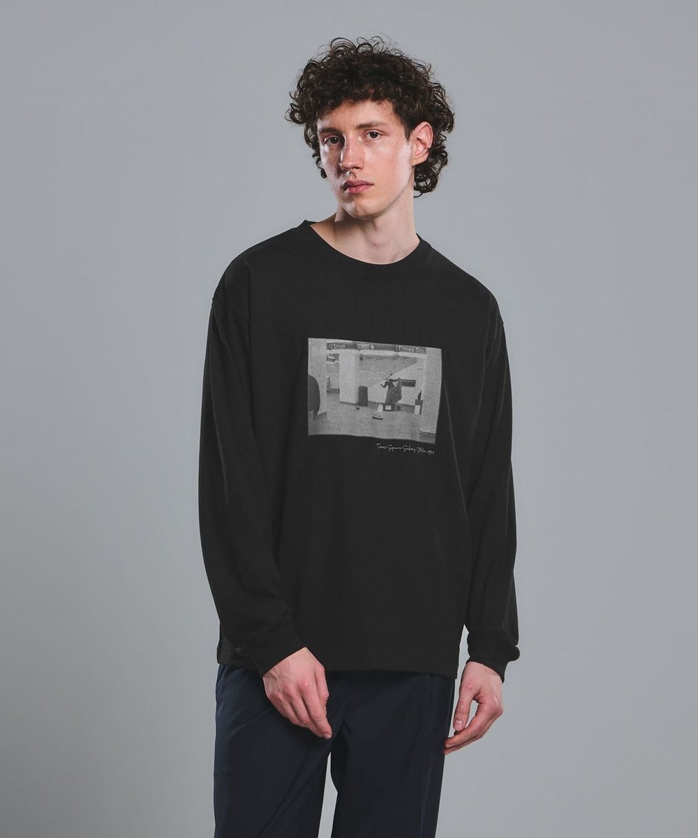 ただのフォトTじゃない。 カラーごとに異なるストーリーのある