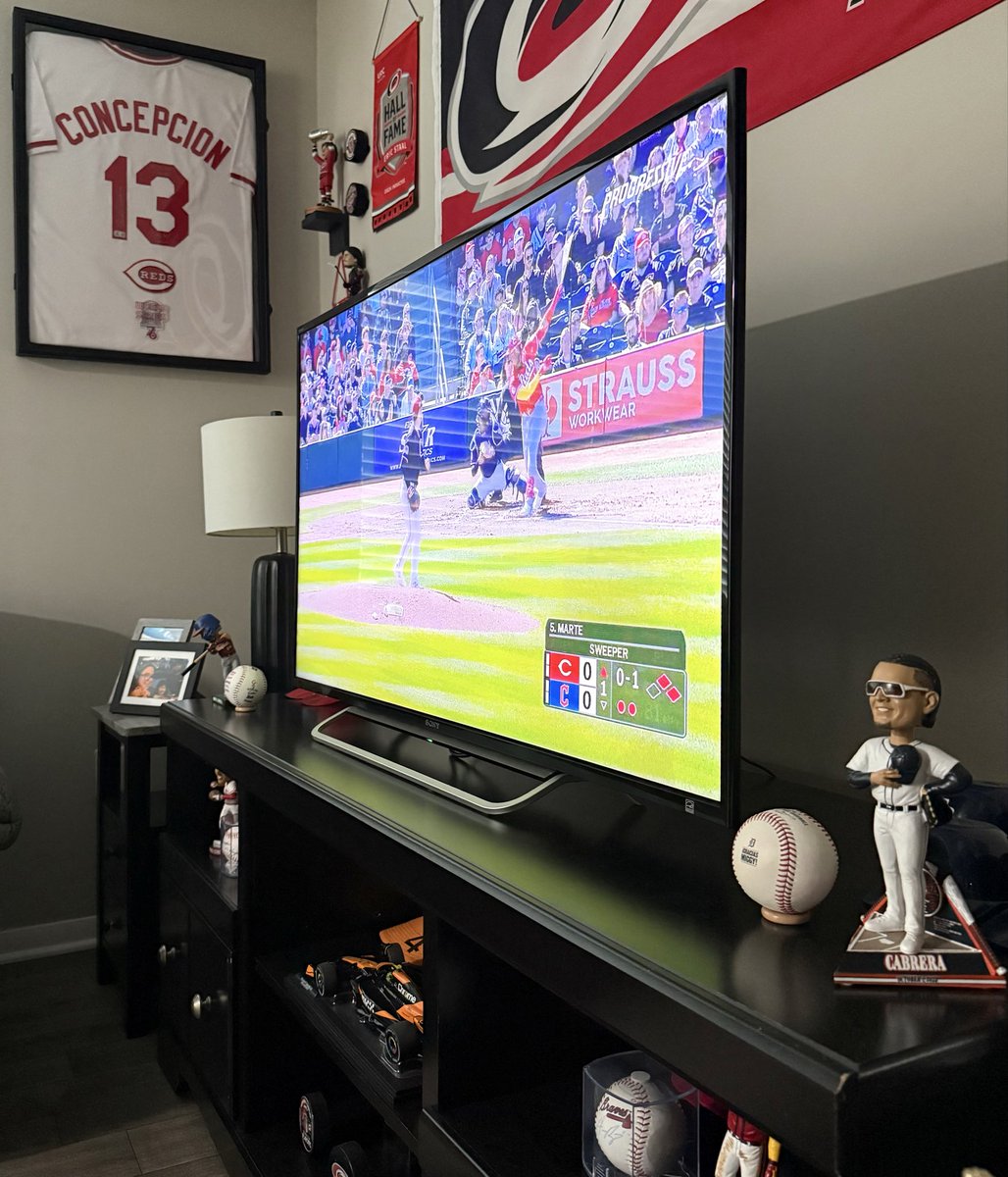 RickyVzla3's tweet image. Off we go Reds #ATOBTTR 🔴

#MLB #NL #SpringTraining ⚾️