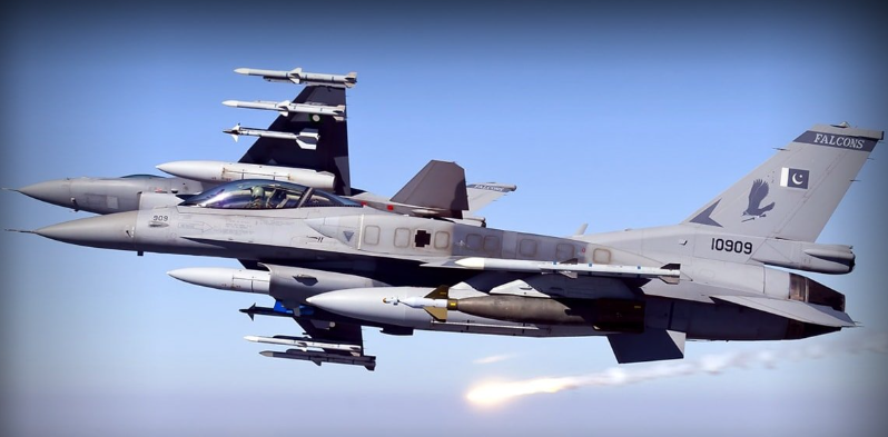 LensConflict's tweet image. 🚨 BREAKING: Heavy aircraft activity has been reported over various parts of Afghanistan, according to local sources.