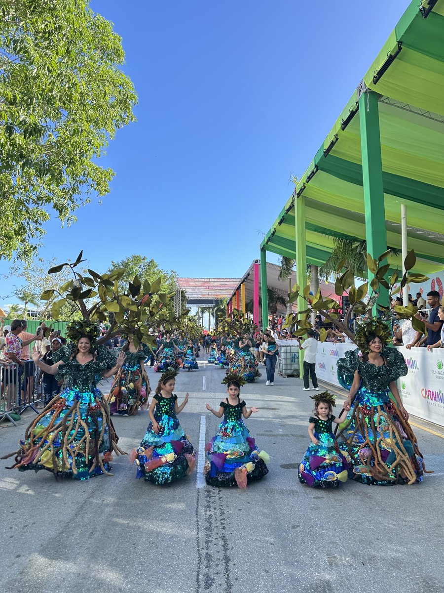 Así comenzamos hoy nuestro Carnaval de Punta Cana 2026, llenos de color, alegría y el orgullo de nuestra cultura dominicana.