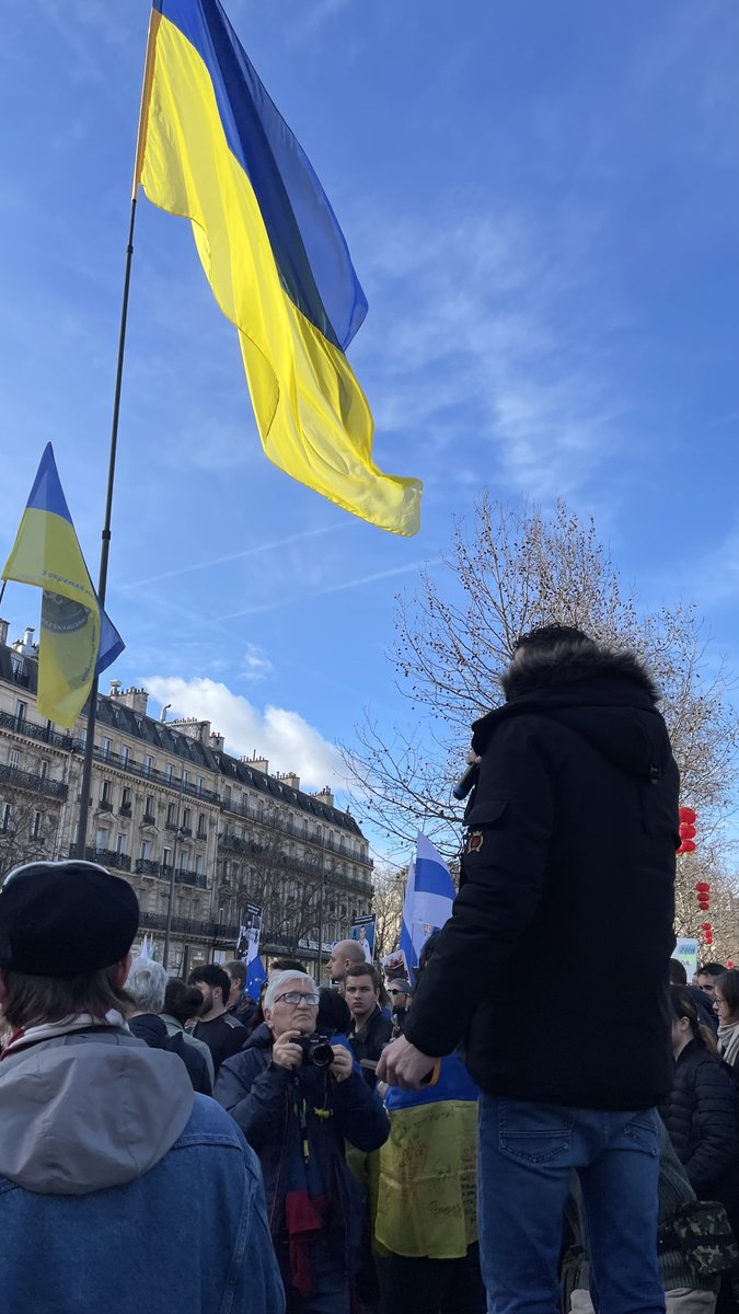 21 février 2026 Paris Place de La République #StandWithUkraine