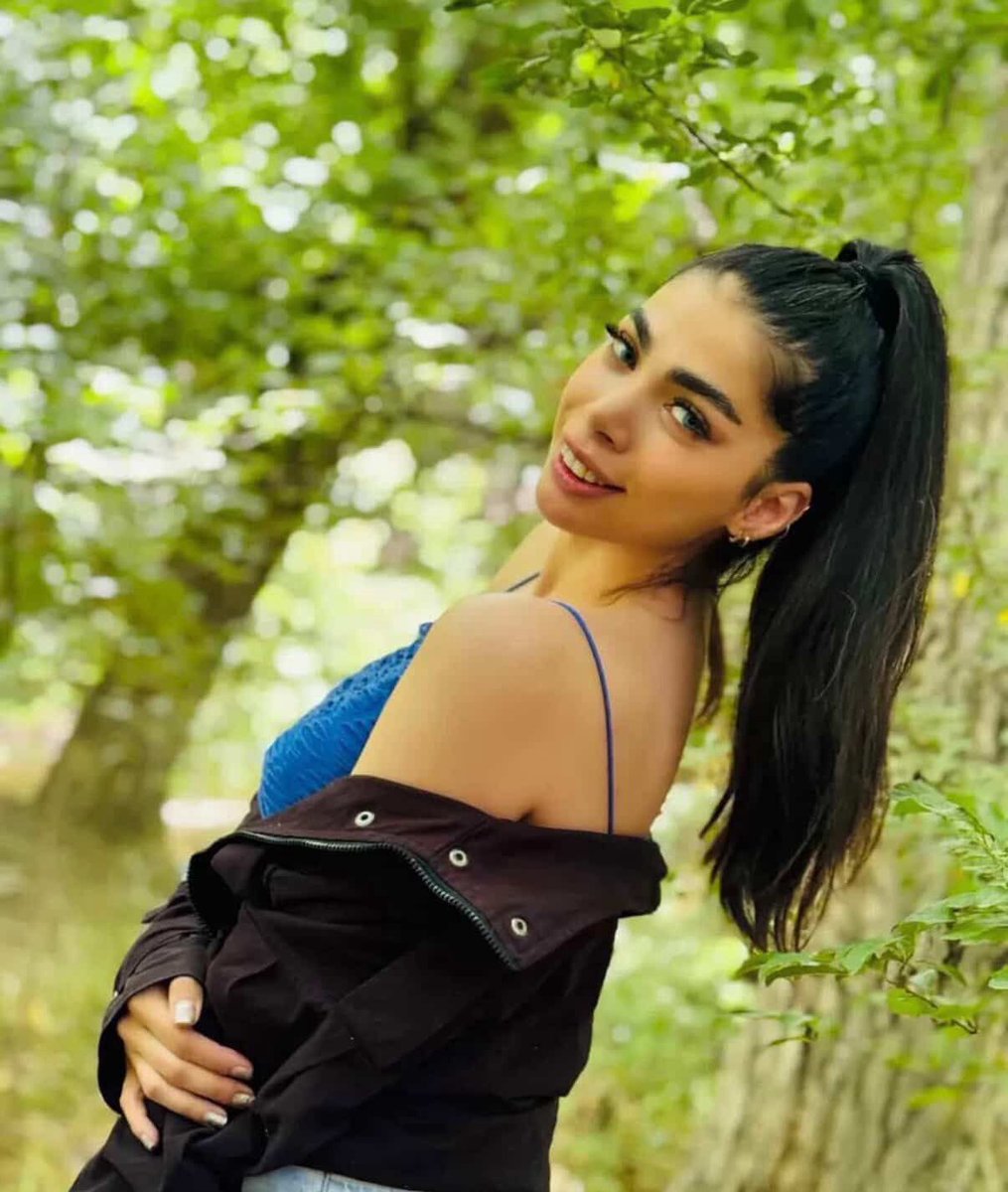 violet_deviil's tweet image. #Negin_Rajabi ,24 yo  arrested at her home on January 12. Weeks later, her whereabouts and condition remain unknown, and her family has no information about her situation. Be her voice!

#نگین_رجبی
#execution #StopExecutionsInIran
#IranMassacre #HumanRights