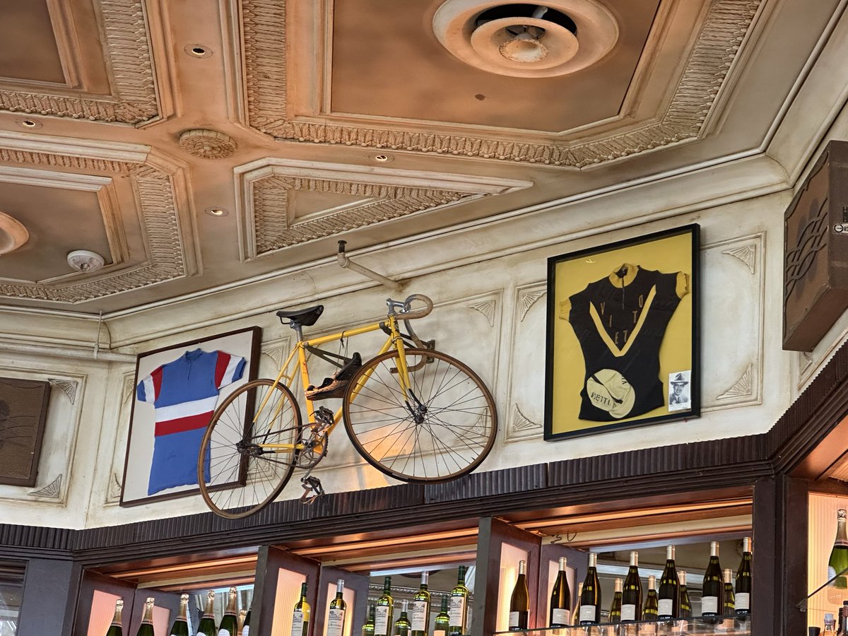CiaoWashington's tweet photo. Brunch at Le Diplomate: A+ | Merci! https://t.co/AQcy5Bw3Pb