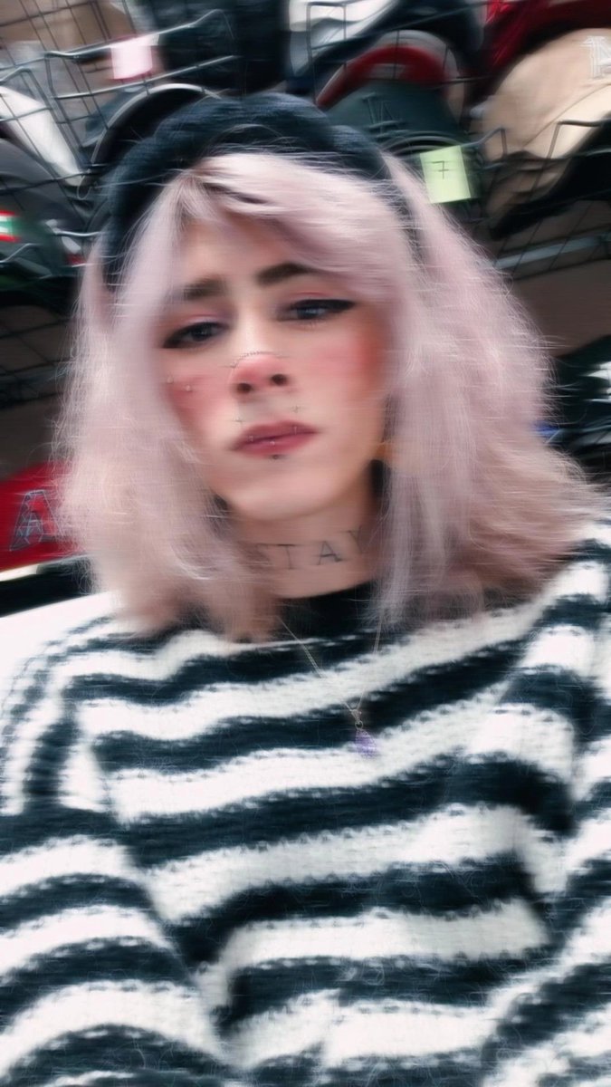 Alysson 🍒 tweet media