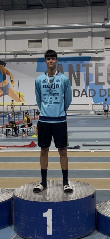 Laura Real tweet media