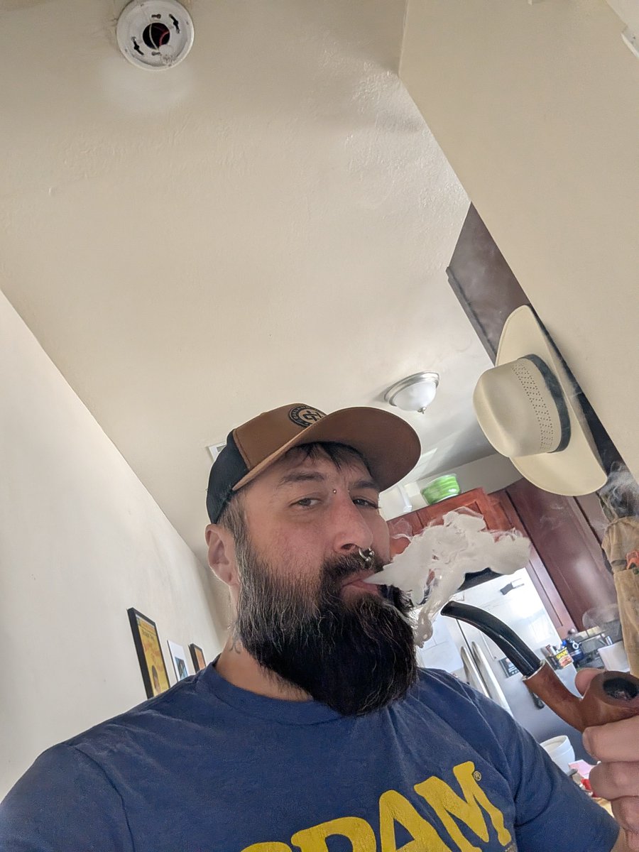 LumberSnack tweet media