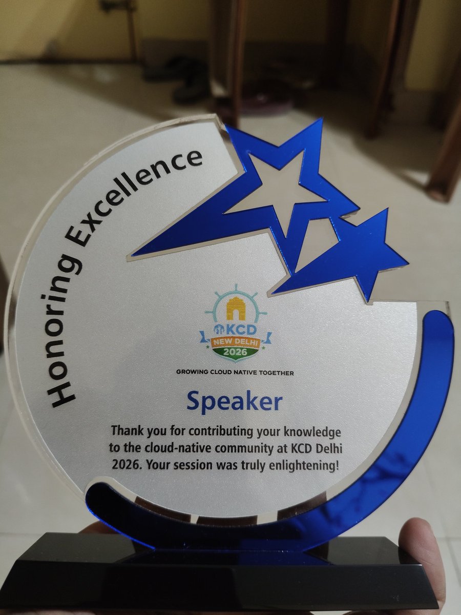itsmesumanc's tweet image. Thank you @kcddelhi 🙏
Fortunate &amp;amp; grateful to be part of the awesome #Cloudnative event 🎉

#kcddelhi
