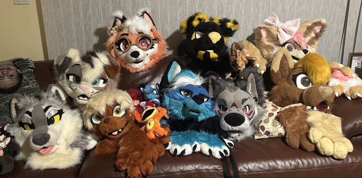 The Midnight Howl tweet media