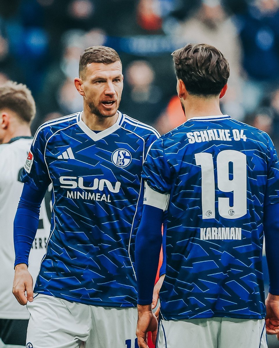 Almanya'dan Futbol tweet media