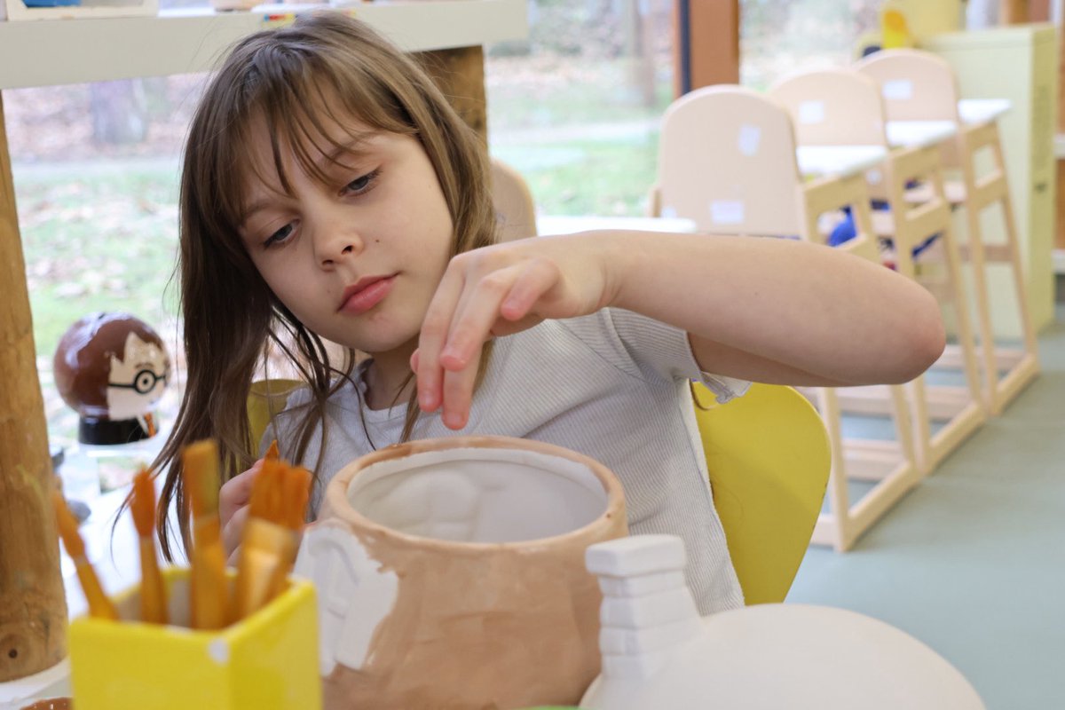 Jupiter_Hadley's tweet image. We did some pottery painting today! #pottery #halfterm #family