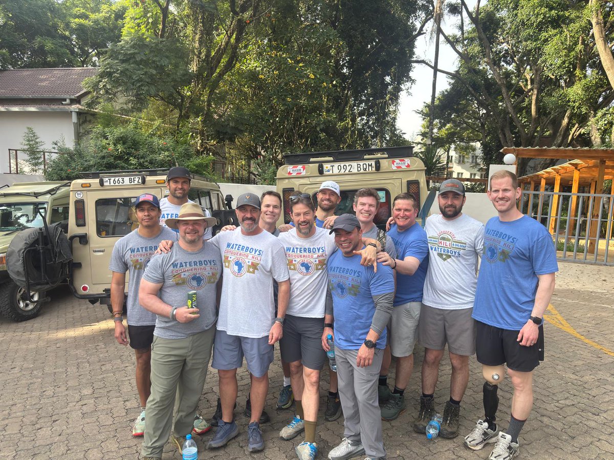 WaterboysORG's tweet photo. The Conquering Kili cohort set off on our 7-day trek up Mount Kilimanjaro yesterday morning and ended up at Shira camp, which sits at an elevation of 11,844 feet (3,400 meters).

You can continue to support our climb through the link in our bio!

#ConqueringKili10 https://t.co/xSFTPijpJx