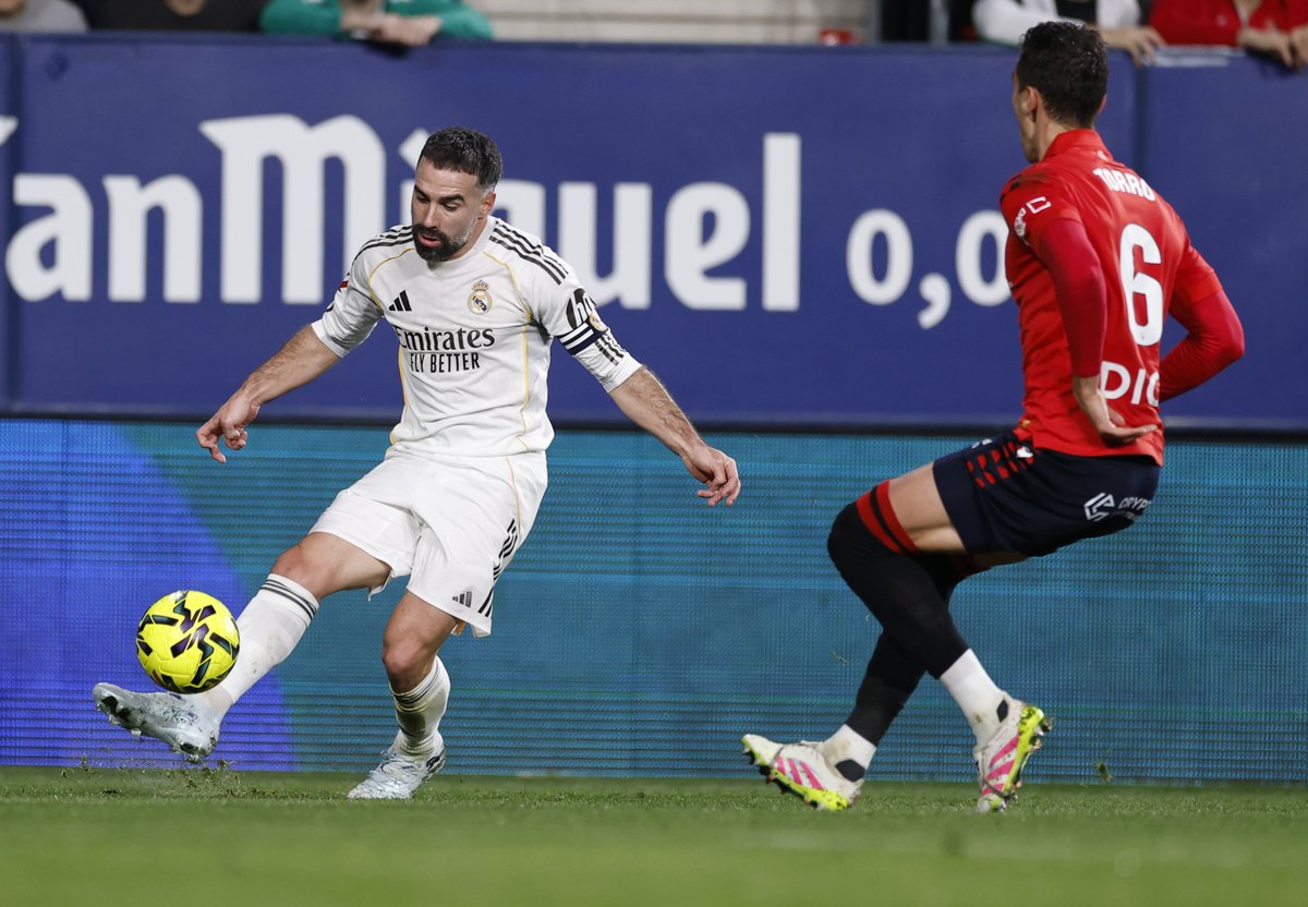 carrusel's tweet image. ❌💢 @javiherraez: "ALABA y CARVAJAL no están para jugar de inicio. CEBALLOS ha estado HORRIBLE"

⚠️💭 @AS_AGabilondo: "Arbeloa se está olvidando de la clase media en el Real Madrid. Ha focalizado TODO en Vinicius y Mbappé"

▪️ #ElSanedrín, en @carrusel

youtube.com/live/sepeqqUe4…