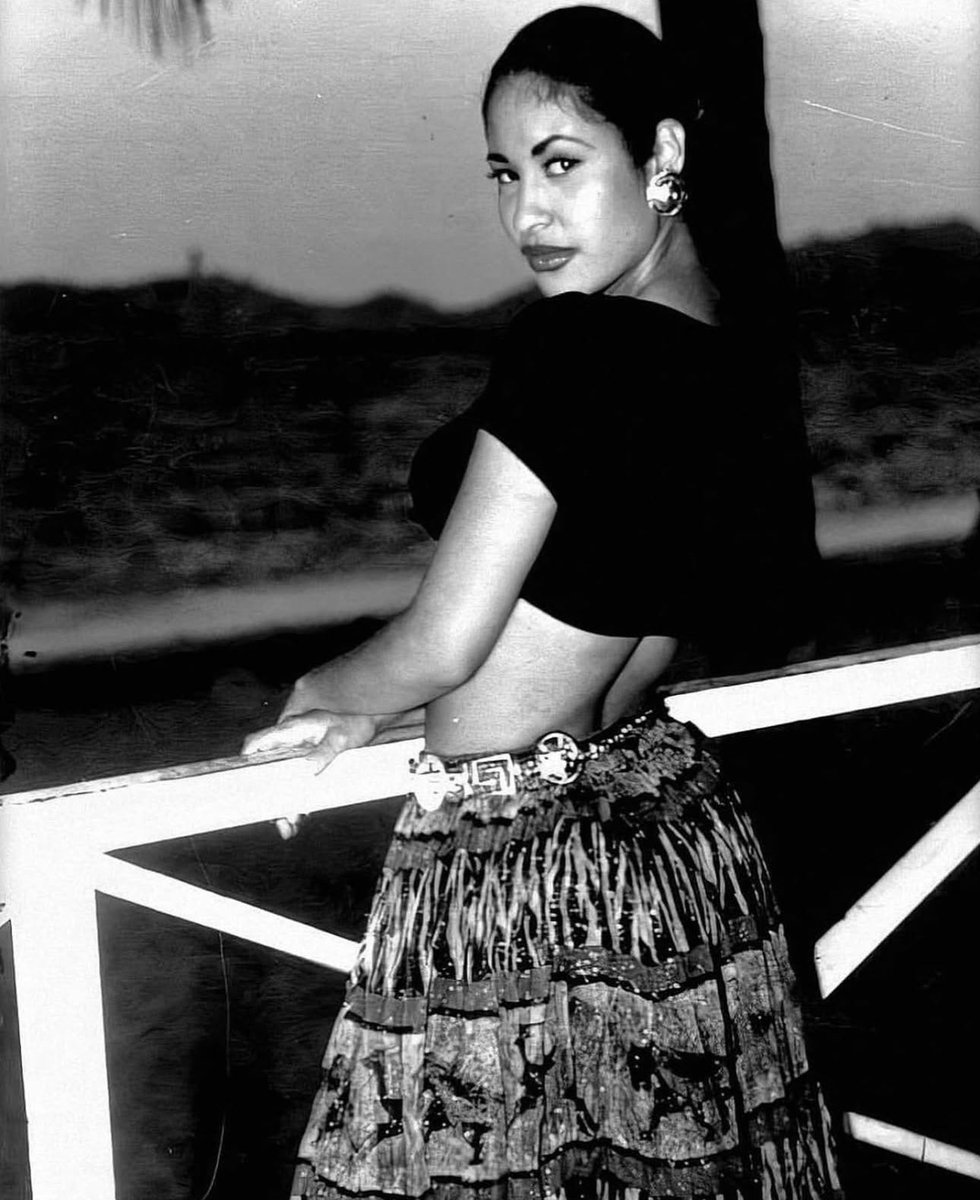 selena quintanilla photographed in acapulco, mexico 

(1994)