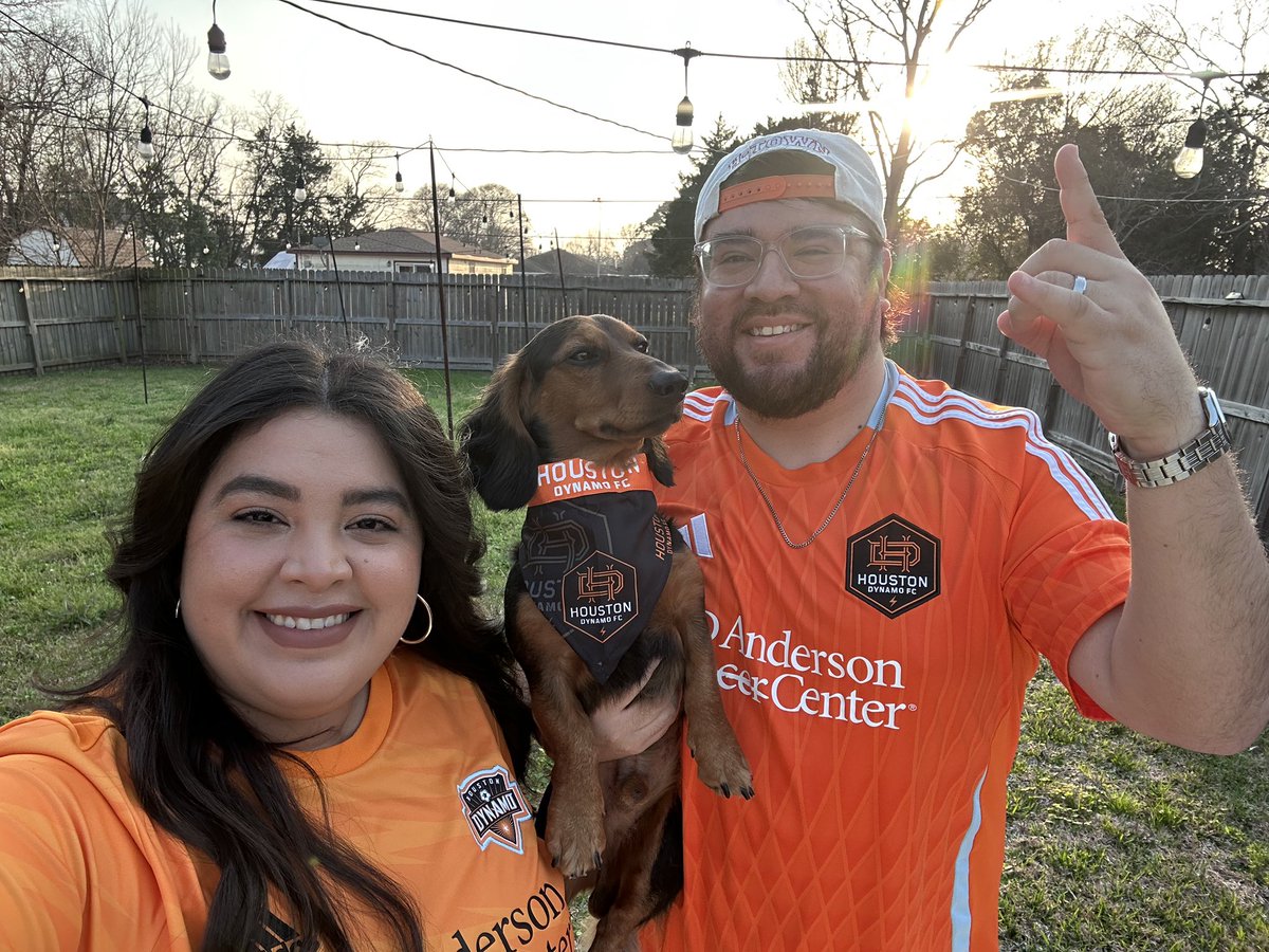 VAMOS NARANJA!!!! ⚽️ <a href="/HoustonDynamo/">Houston Dynamo FC</a> <a href="/MsLimas8/">Mrs. Mejia</a>