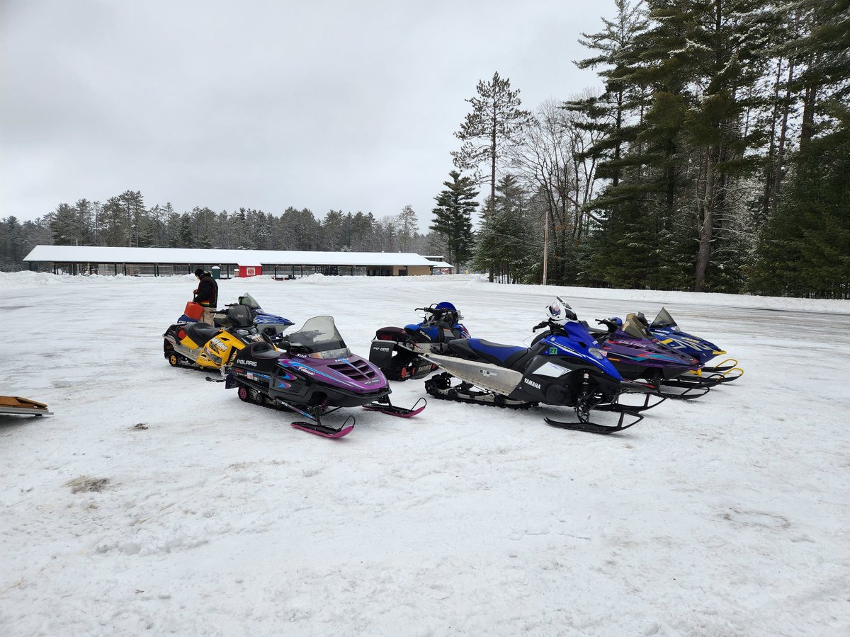 Its_Just_Pre's tweet photo. Brought some trail sleds, too..... https://t.co/2UJ9qDOw4J