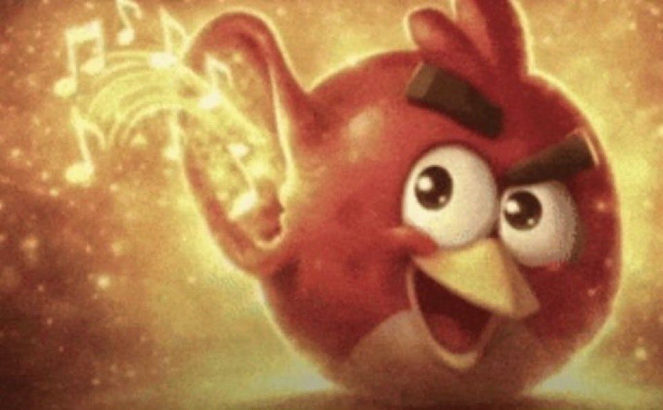 mi oído biónico cada vez q escucho una mínima melodía de una canción de taylor