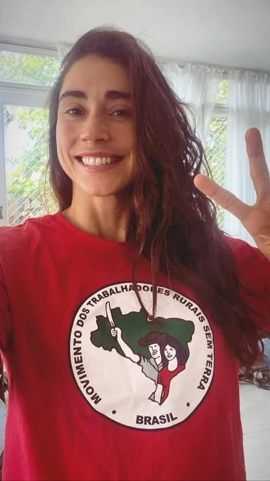 Linda, talentosa e inteligente. Estamos contigo Carol Solberg!