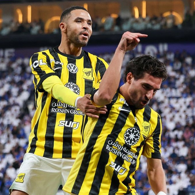 🚨🚨| Al Nassr with a crucial 4-0 victory over Al Hazem in the Saudi Pro League. 🟡🔝

They move one point clear at the top after Al Hilal were held to a draw by Al Ittihad.