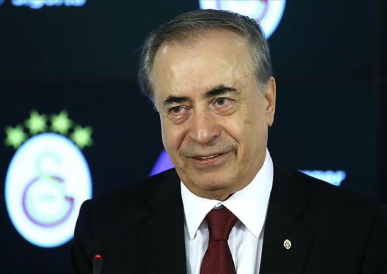 Bu adam kimseden korkmadan ve hasta haliyle Galatasaray'ın haklarını savunuyordu. Korkaklara duyurulur <a href="/GalatasaraySK/">Galatasaray SK</a>