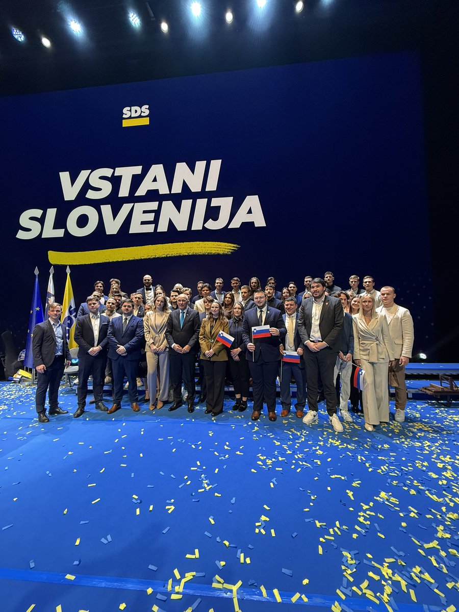 ZDAJ GRE ZARES! 🙌

Zmagovalna ekipa za Slovenijo! 💪🇸🇮🇸🇮