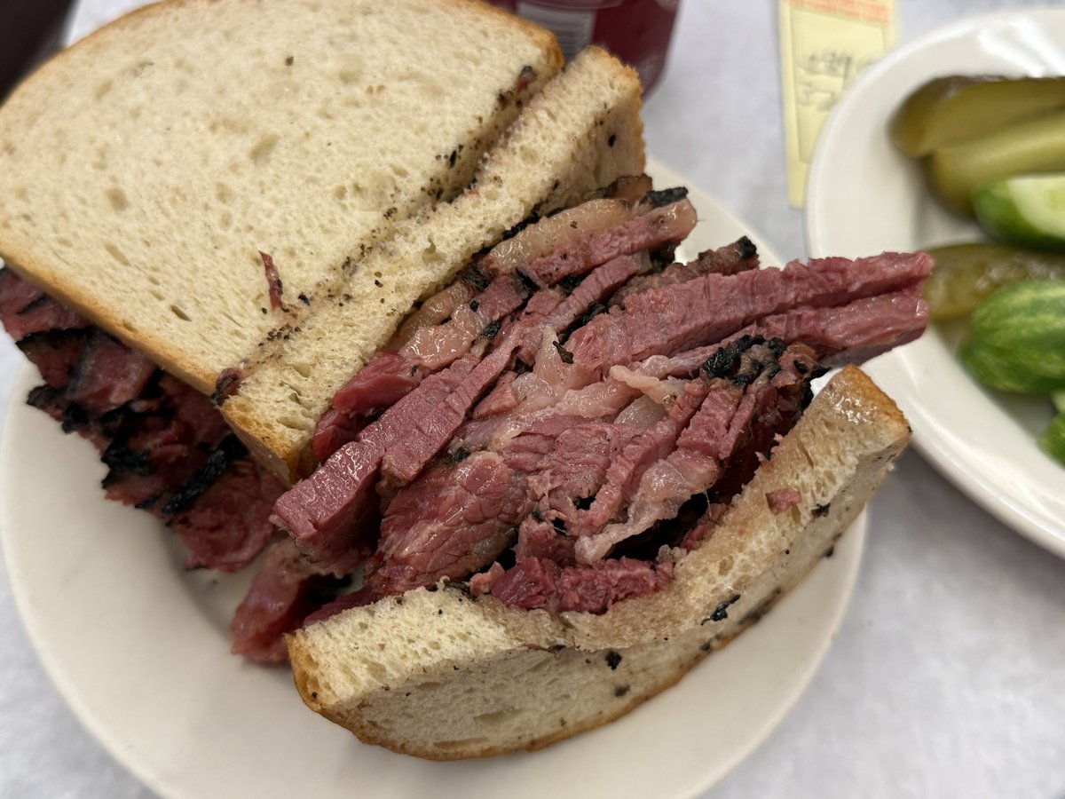 昨日のNY振り返り】Katz'sがだいぶヘビーだったので午後は歩きまくった