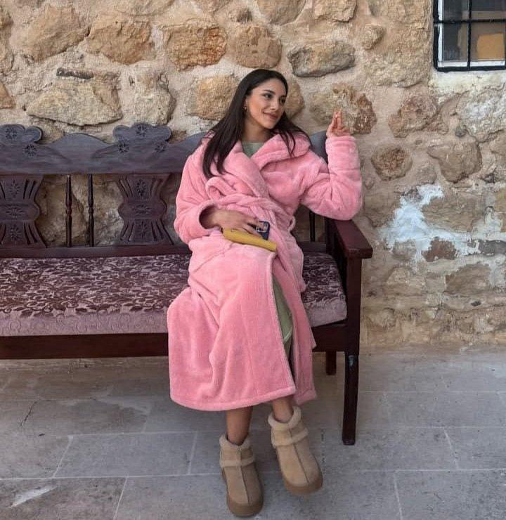 iyi ki doğmuş uzak şehir izleme sebebim nice senli yıllara çok seviyorum 💘