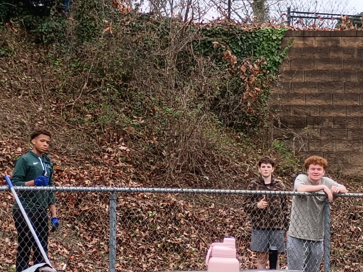 EHSBaseballPage's tweet photo. Parent and player field day was a success. Blessed to have the support that I have at Enloe magnet high school baseball! https://t.co/9G9CqAopdX
