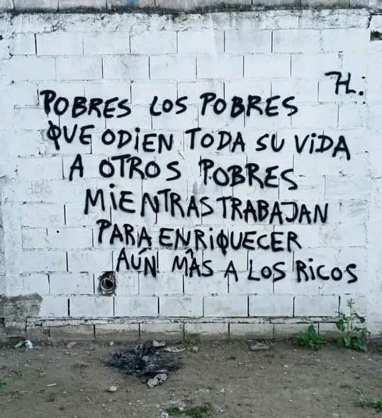 Ana R. Quista Ⓐ🏴 (xHx)🎈 (@vivalanarquia) on Twitter photo 