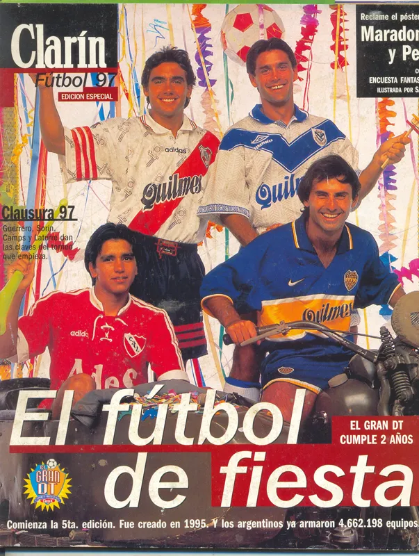 FutbolRetroAr's tweet photo. Tapa Clarín Futbol, año 1997. https://t.co/Q2fF6RviQr