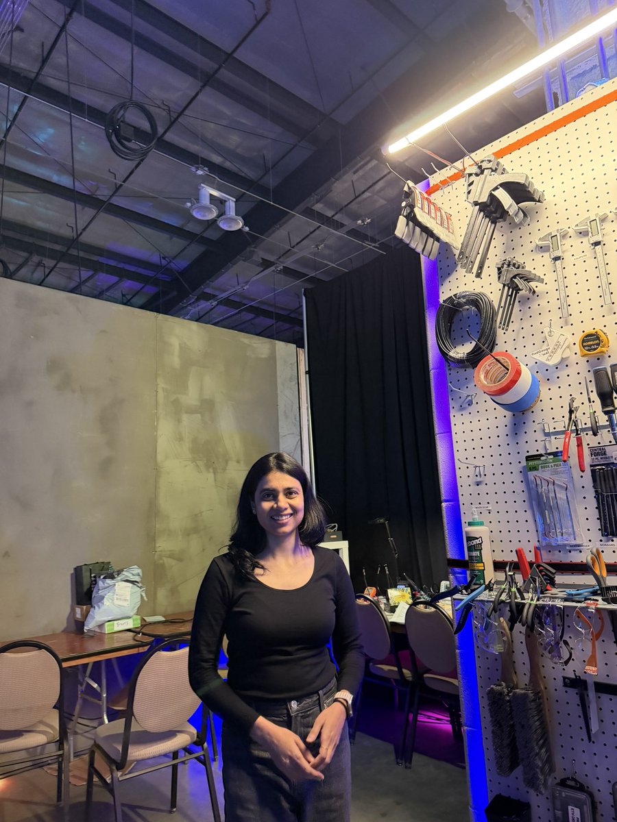 Nidhi Singh tweet media