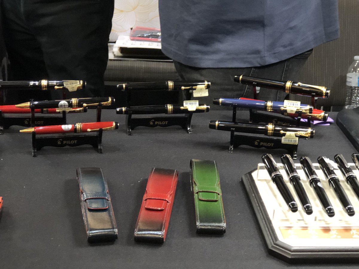 mseleanorevega's tweet photo. I'm attending the California Pen Show this weekend at the Marriott in Torrance. It's inspiring to see that the art of writing is still appreciated. https://t.co/9gqK5Gc4Xo