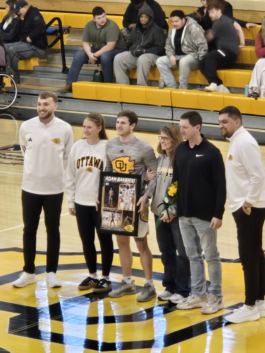 Casey Wieder tweet media