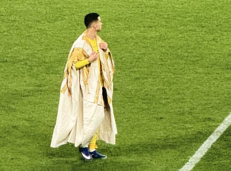 World champion Cloak.                 ???????