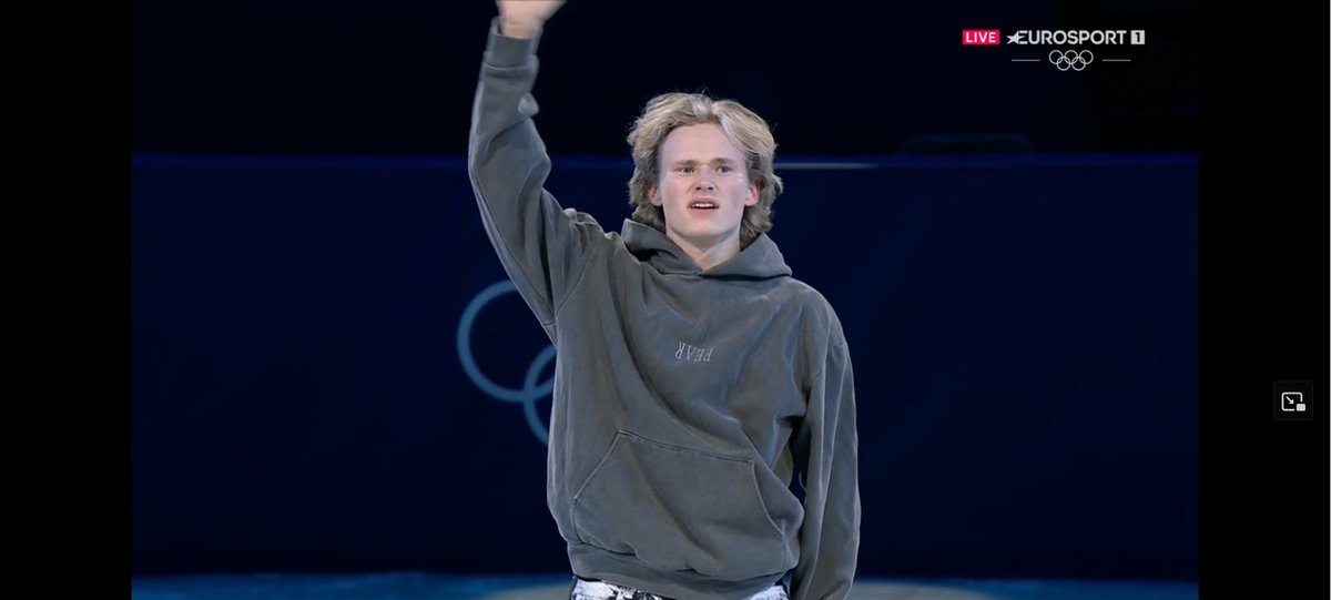 drama lama 🜃 tweet media