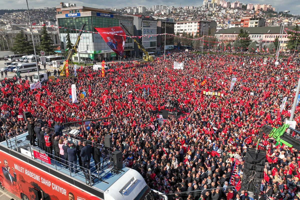 Emeğimizin karşılığını alana kadar susmak yok.Staj Ve Çıraklık mağduriyetine ses verin...
Mağduriyetimize destek olan CHP İstanbul il Başkanı Sayın Özgür Çelik ve İBB Başkan Vekili Nuri Aslan'a teşekkür ederiz.
<a href="/herkesicinCHP/">CHP 🇹🇷</a>
<a href="/gamzetascier/">Gamze Şengel TAŞCIER</a>
<a href="/nuriaslan_tr/">Nuri Aslan</a>
Hakkımız Yeniyor
