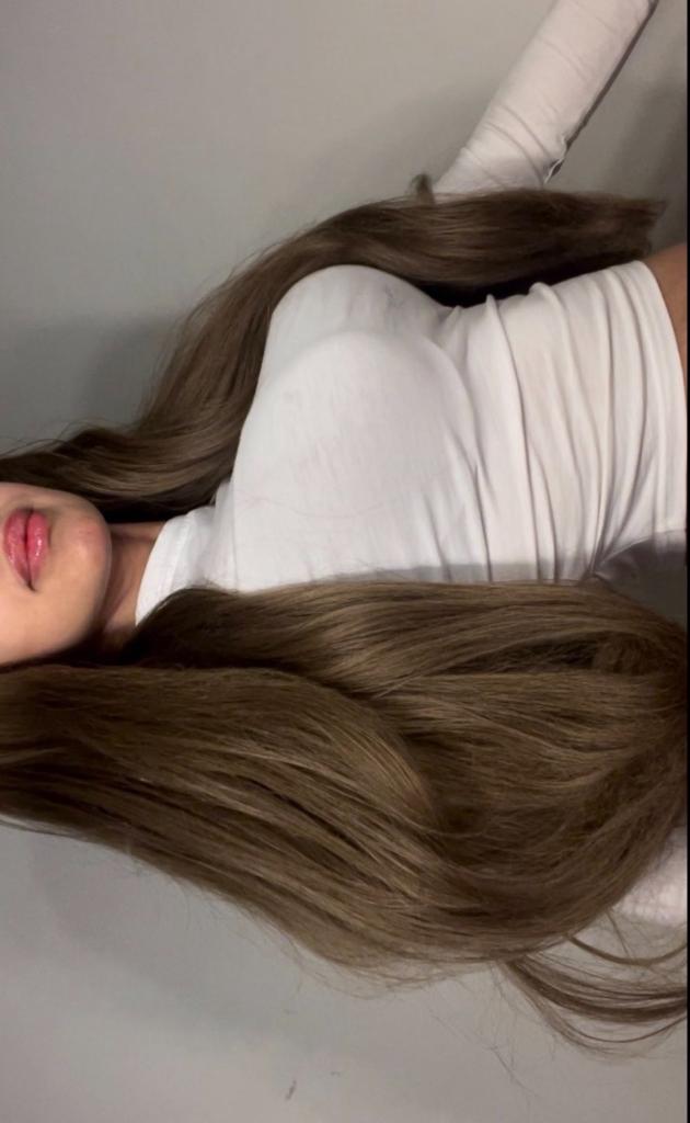 فديت المقوم الي يشوفني