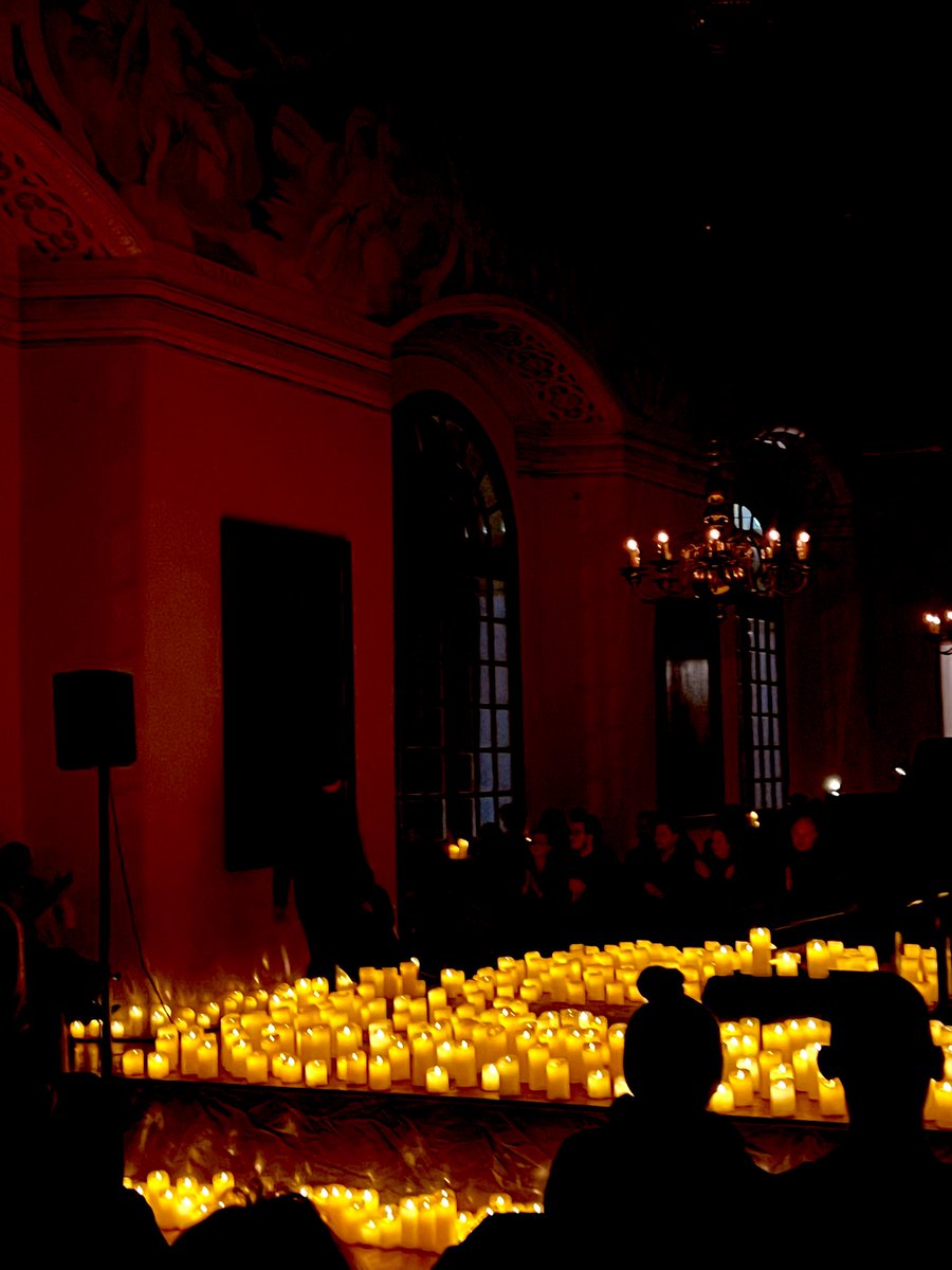 Spätestens bei Crawling hatte ich Tränen in den Augen. Magisch war’s. ♥️🎼