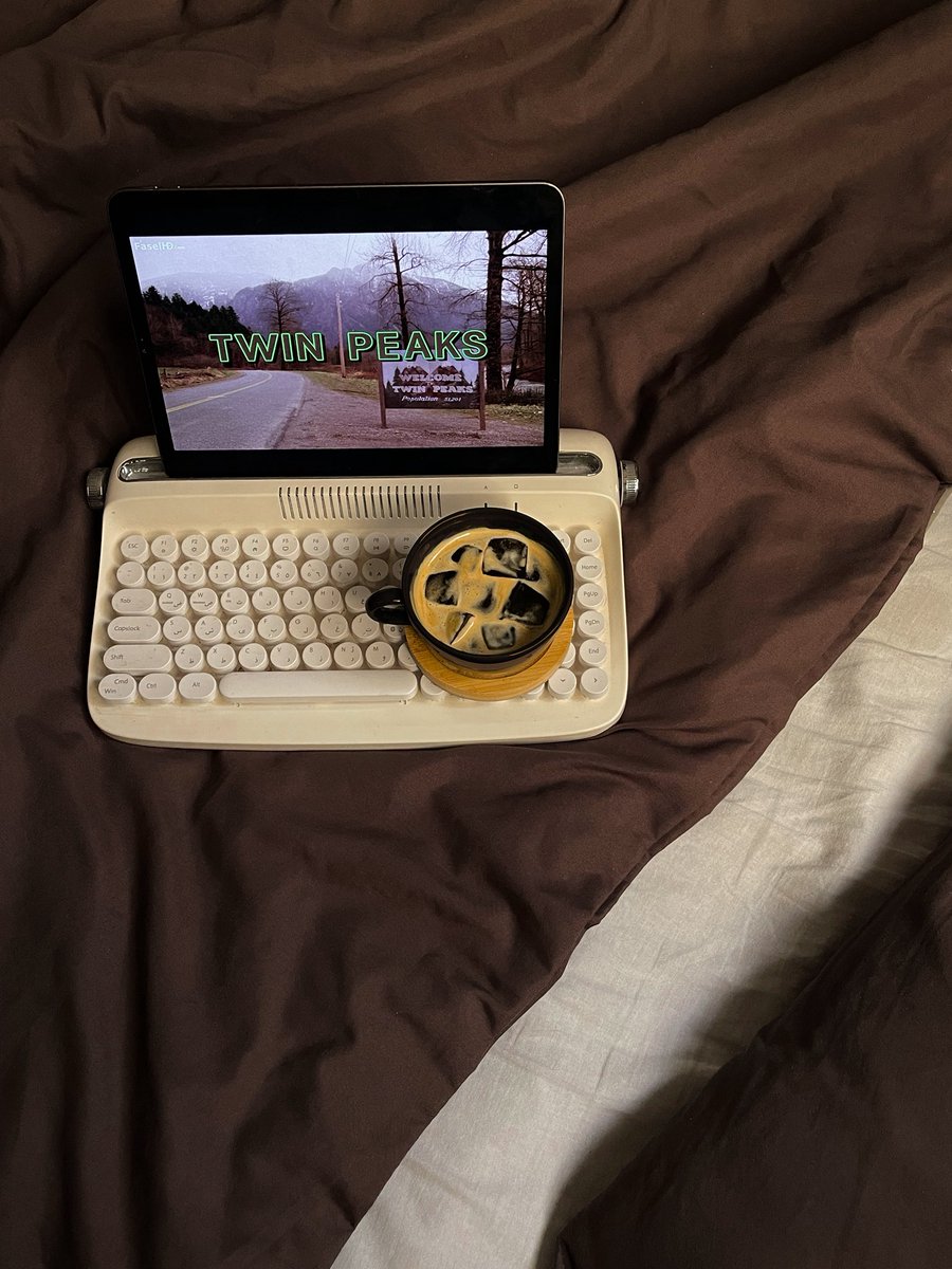 meshari.m tweet media