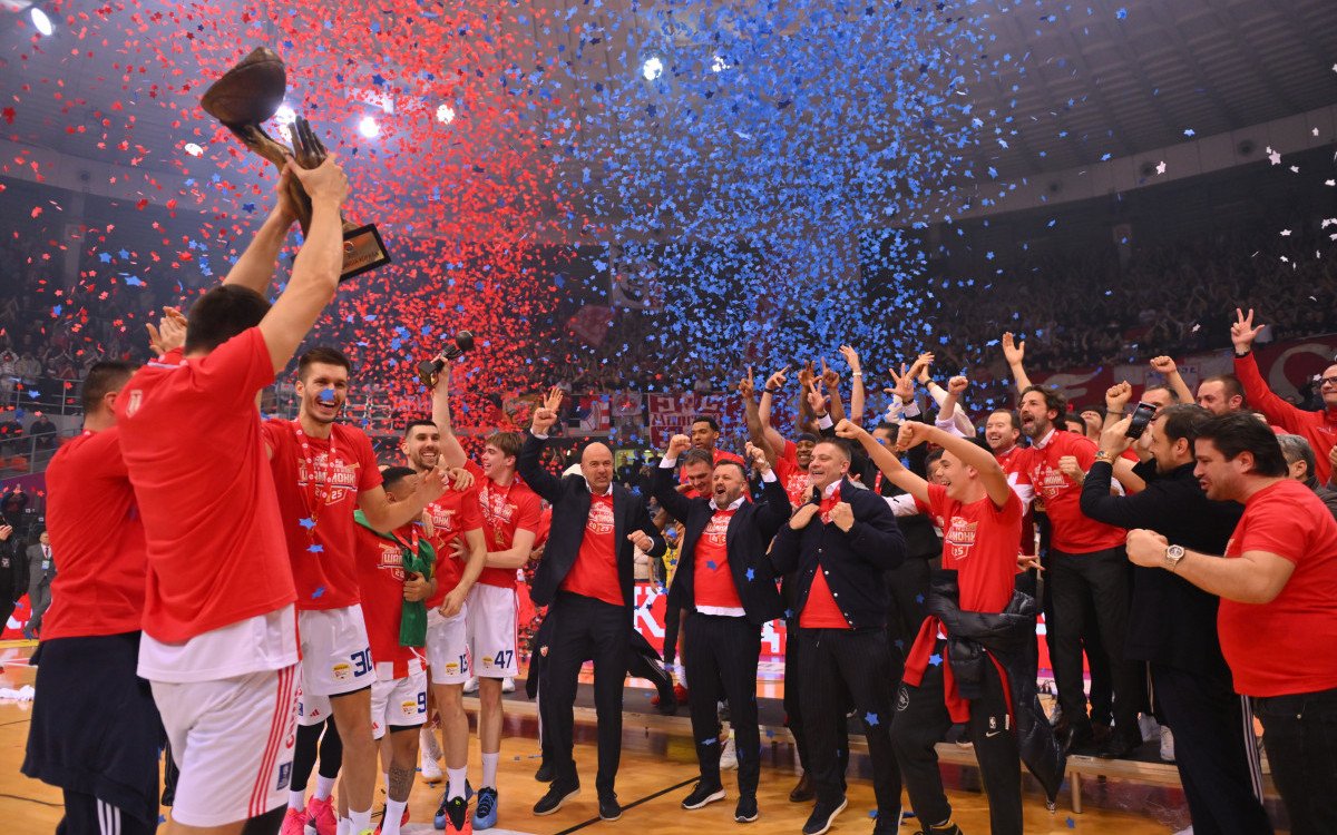 1/3

Bravo Zvezdo !!!!

#kkcz #KRK