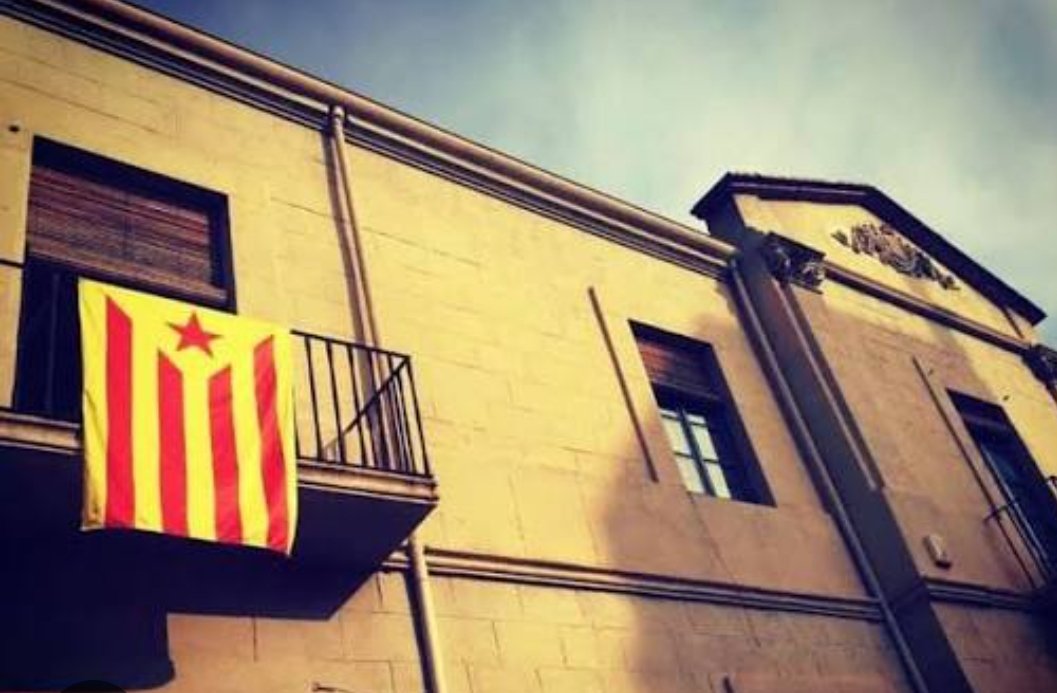 Esther Budó #Satyagraha tweet media