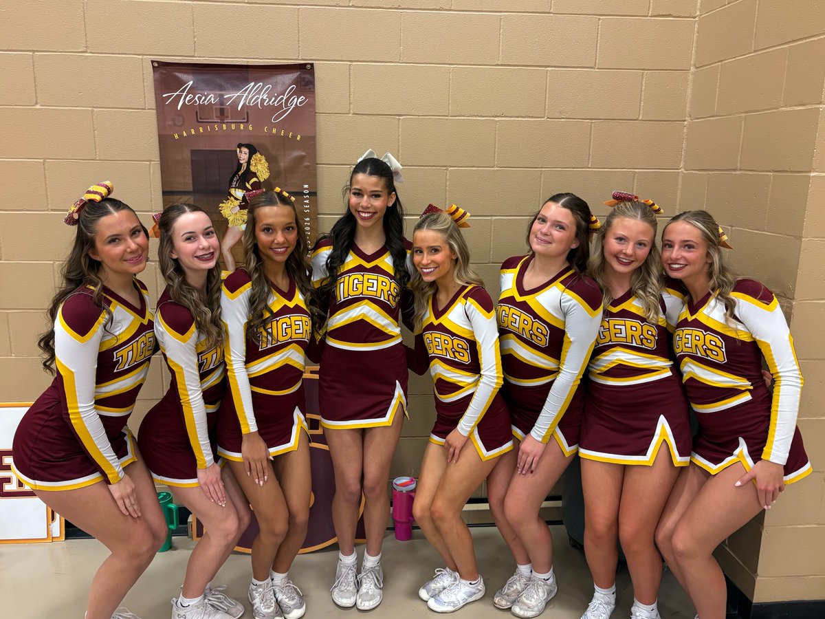 Harrisburg Cheer tweet media
