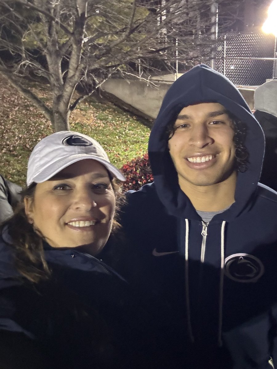 Davina Pena tweet media