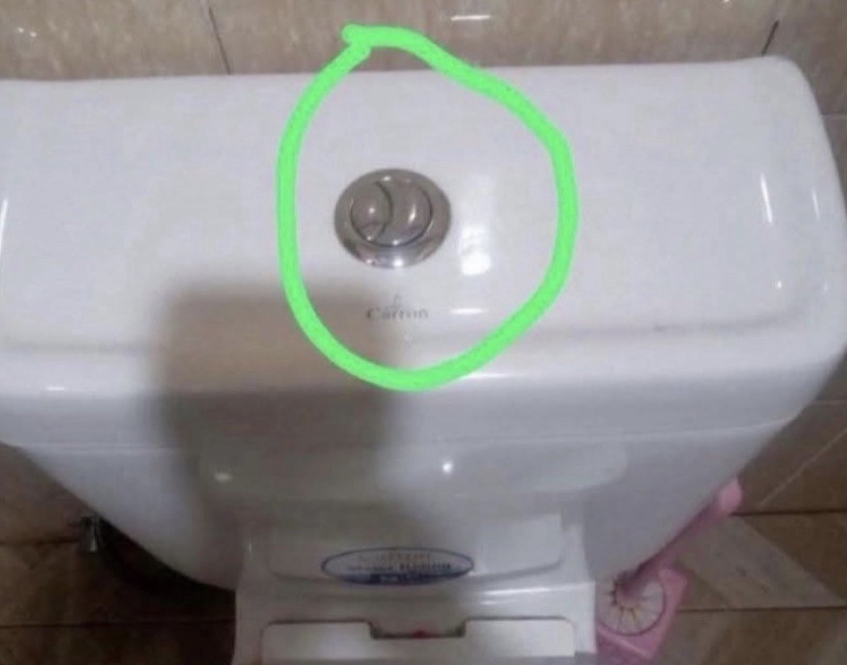 El Guarromántico tweet media