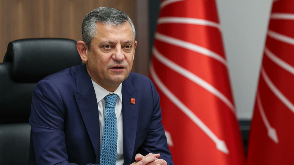 Özgür Özel'den Abdullah Gül ve Mansur Yavaş açıklaması

kangalgundem.com/genel/ozgur-oz…