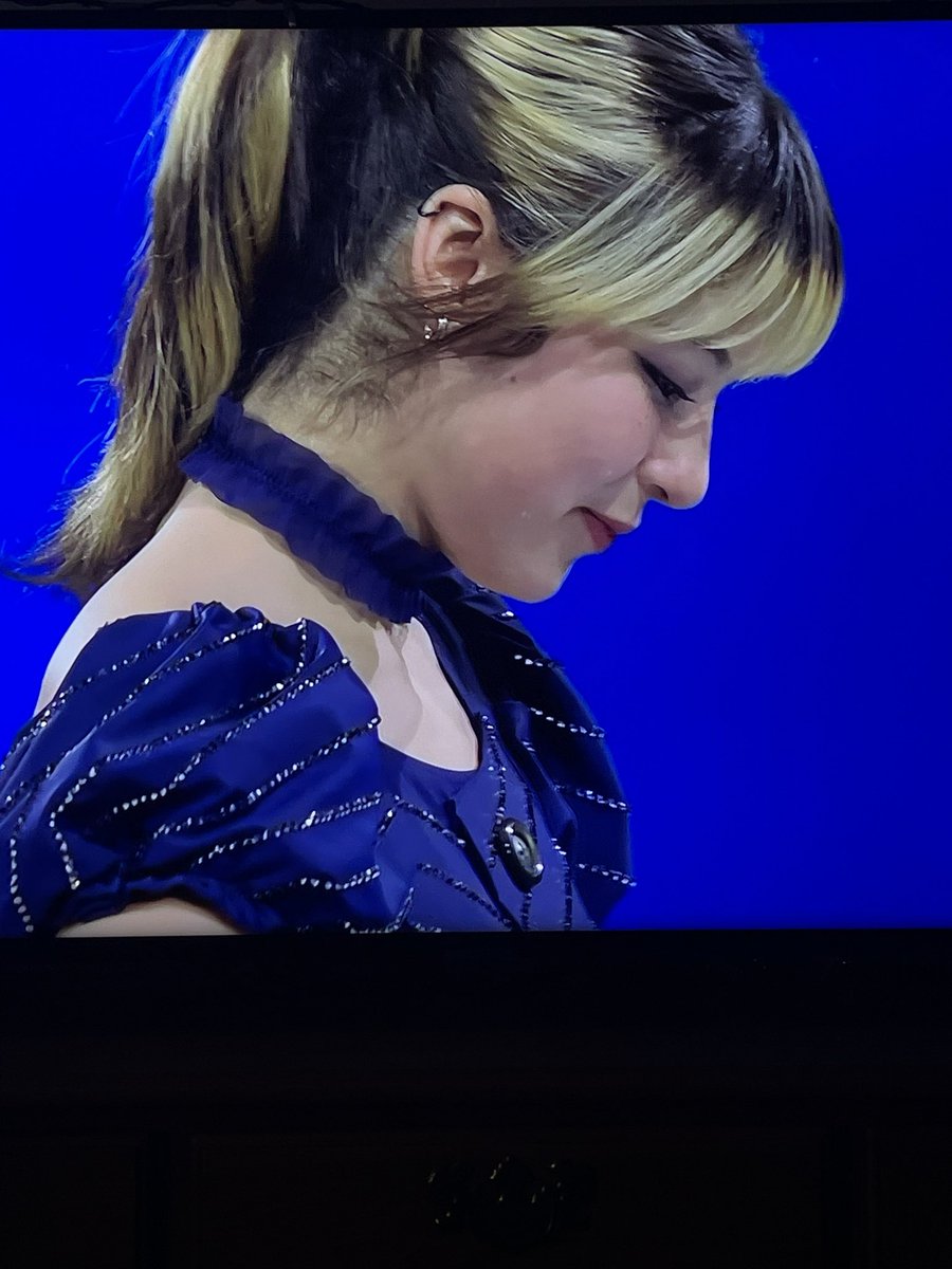 Rubli11's tweet photo. THATS HER EGO BOOSTTT https://t.co/k5wt85qBaA