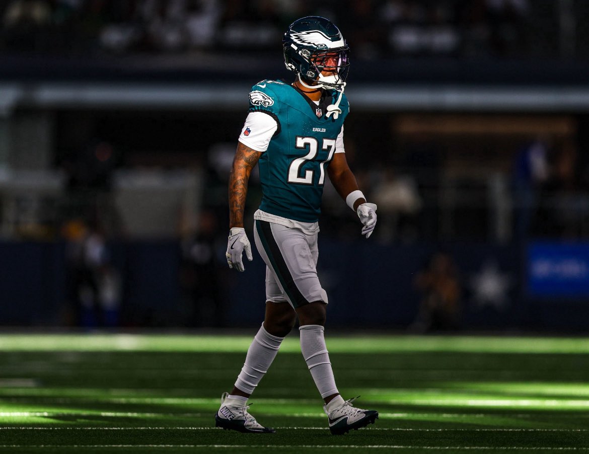 If Quinyon Mitchell went to LSU/Alabama, wore diamond chains, or had a podcast (or showed any emotion whatsoever) he would wildly be considered the best CB in football, especially considering how insane all of his metrics were last year.
