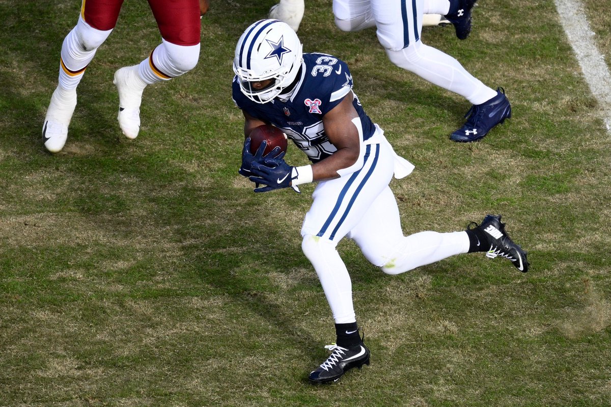 The #Cowboys and standout RB Javonte Williams have agreed to terms on a 3-year deal worth $24M, sources say. Dallas keeps a big-time player. 

He gets his $8M per year after a breakout season in a deal was done by <a href="/AgentNicoleLynn/">Nicole Lynn</a> of <a href="/KlutchSports/">KLUTCH Sports Group</a>.