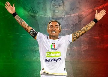 Juega 5 y hasta 6 partidos profesionales por mes.

No se lesiona, no le da gripa.

Es el máximo goleador de Copa Suramericana 2025.

A sus 40 años las corre todas como si fuera el debut profesional cuando tenía 17 años.

Y Lorenzo pactando cupo al Mundial con quien no lo merece.