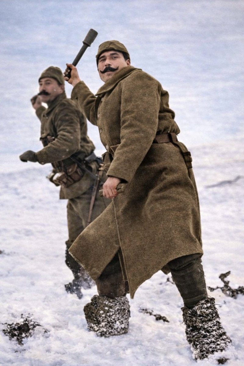 DailyTurkic's tweet photo. Ottoman soldiers in Ukraine, 1914 🇹🇷 https://t.co/SMmiiRpLll